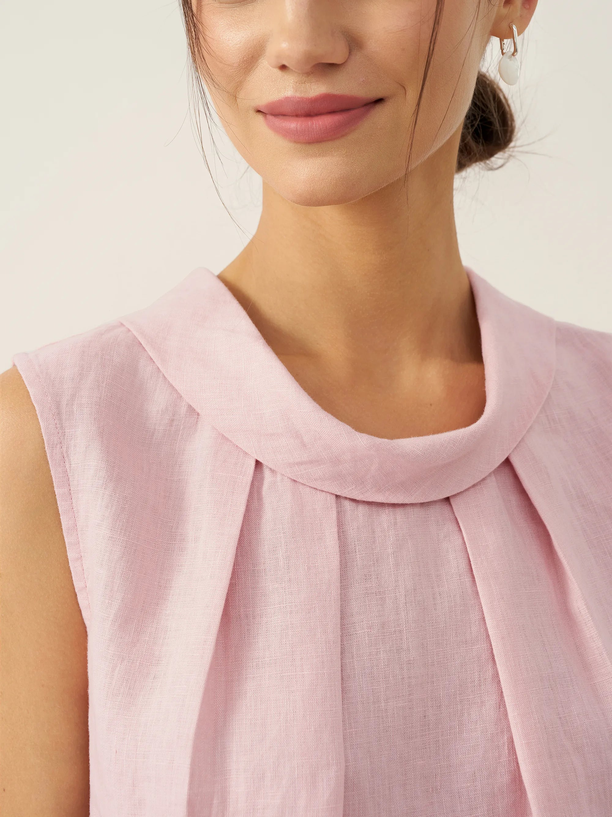 100% Linen Structured Collar Sleeveless Blouse BLAIR