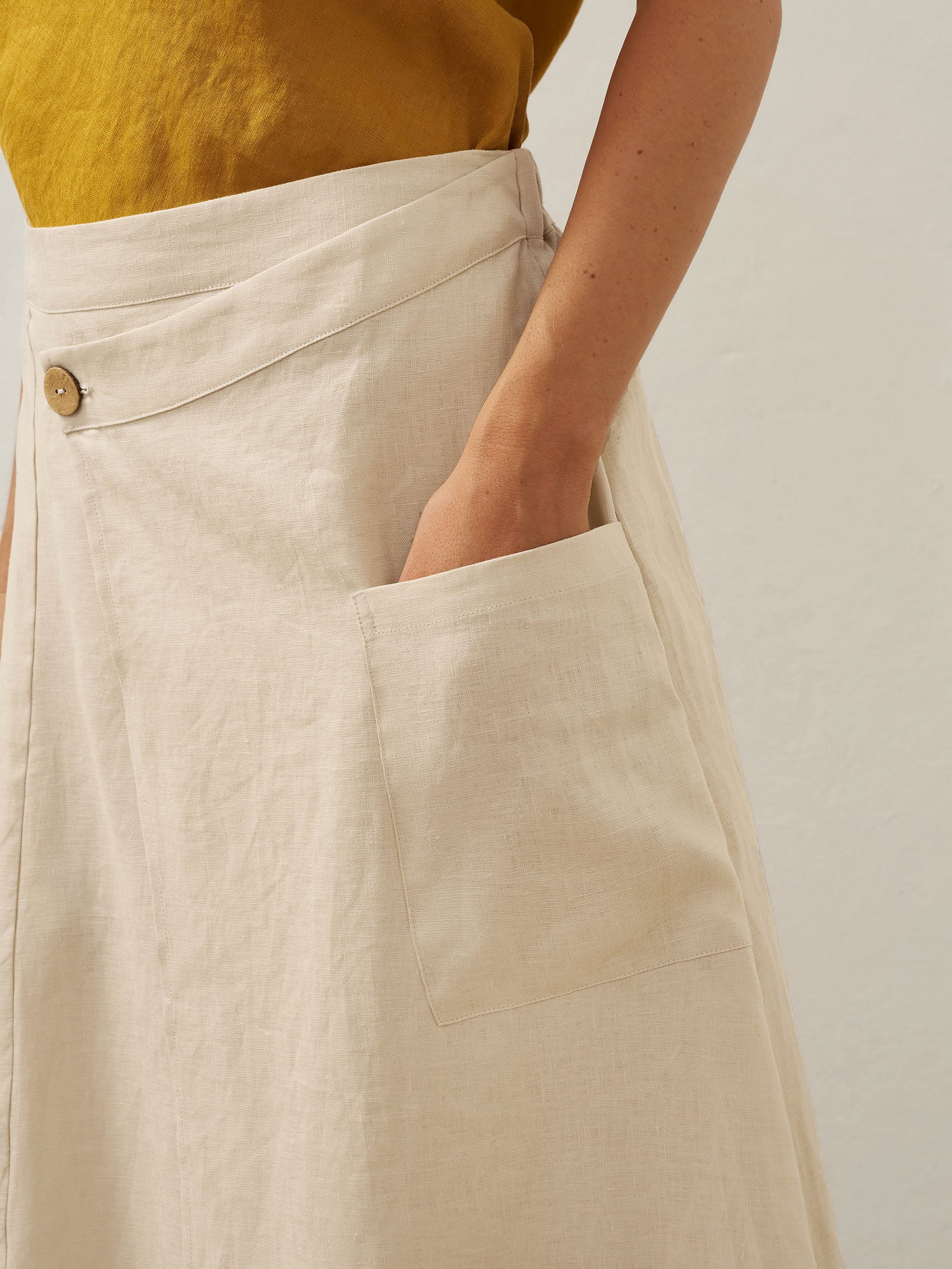100% Linen Angled Closure Wrap Skirt FRESSA