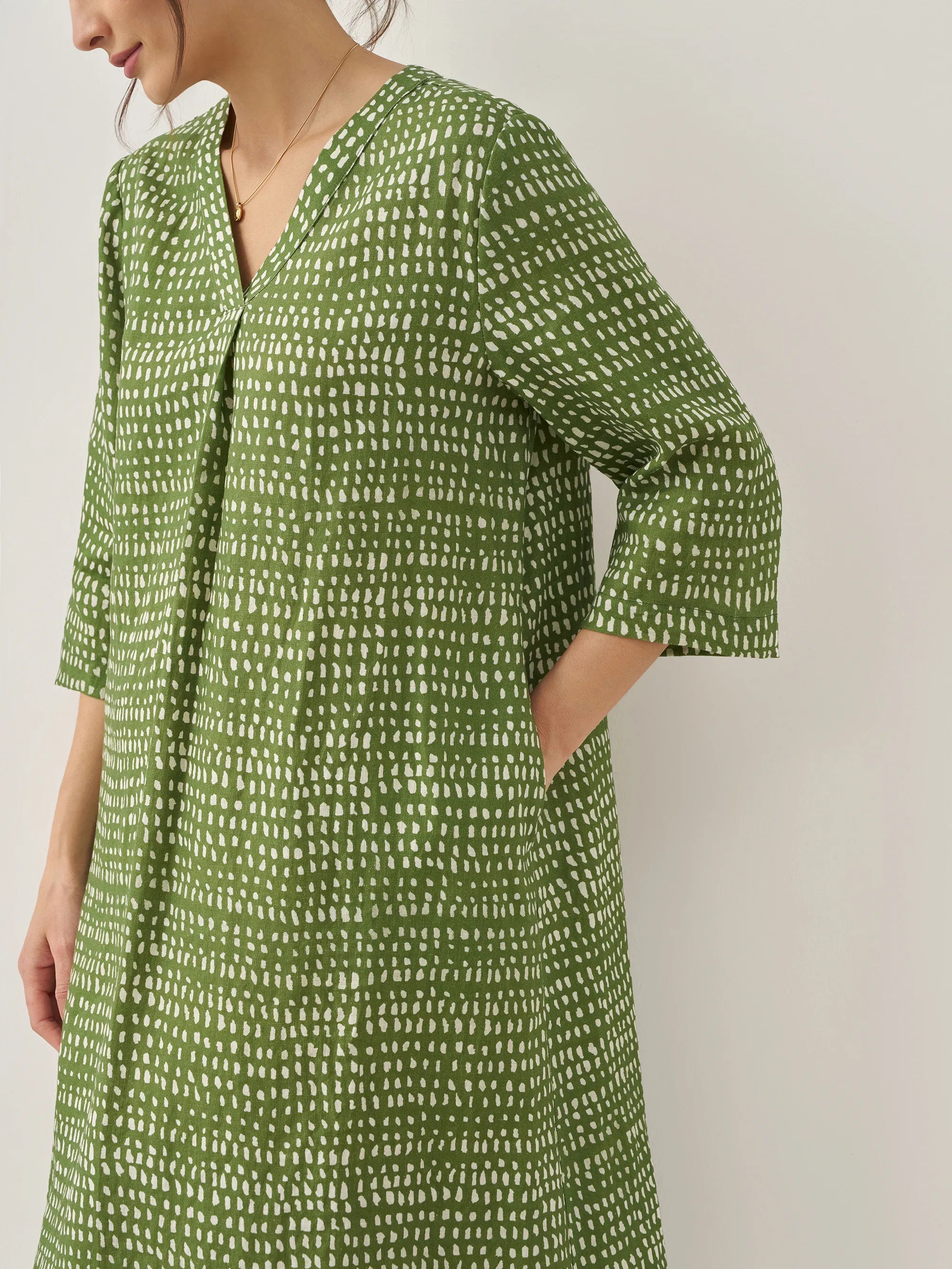 100% Linen V-Neck Dot Midi Dress LIRA